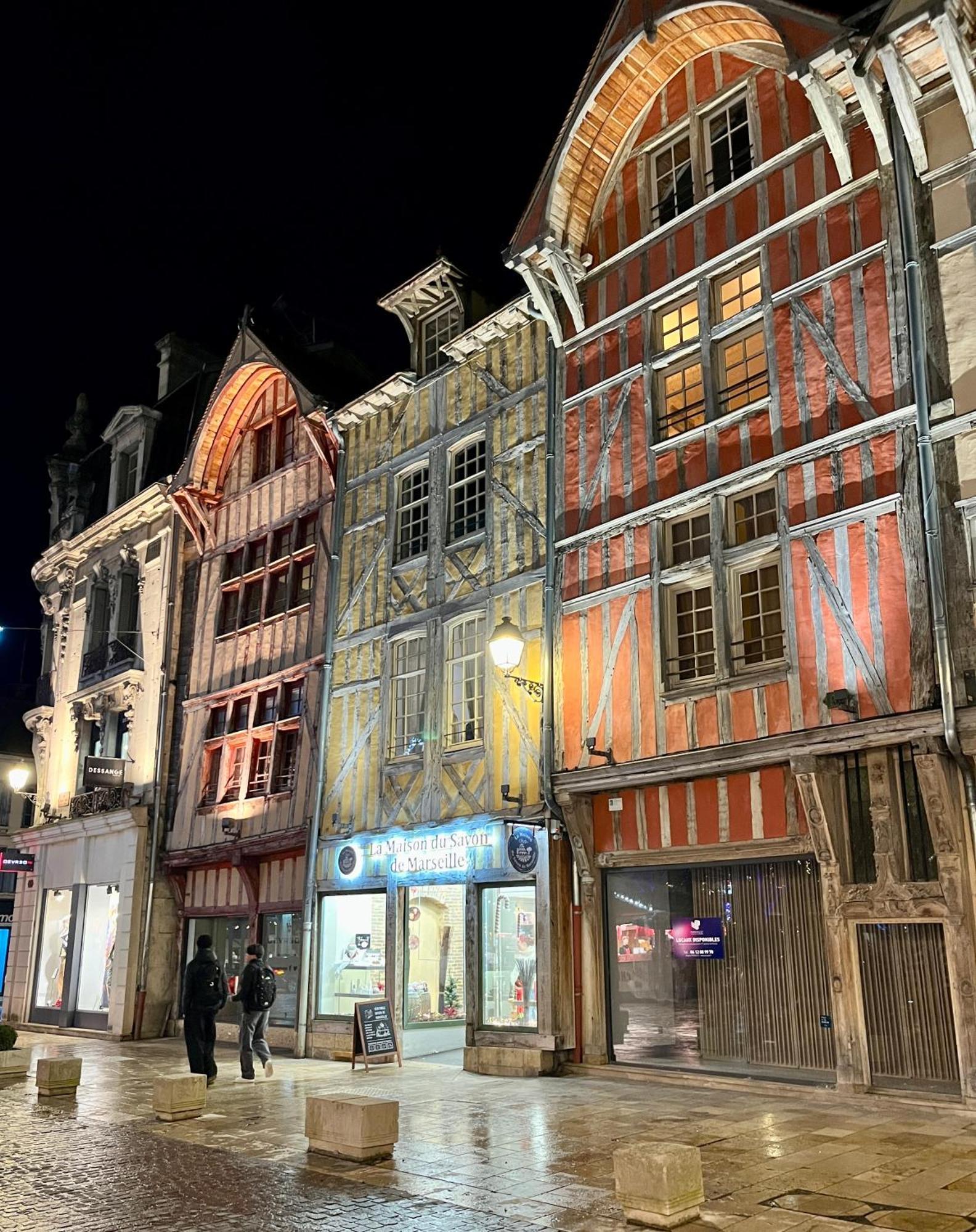 Sainte-Maure Maison Colette المظهر الخارجي الصورة